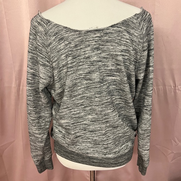 Cute grey PINK top great used condition - Picture 3 of 3